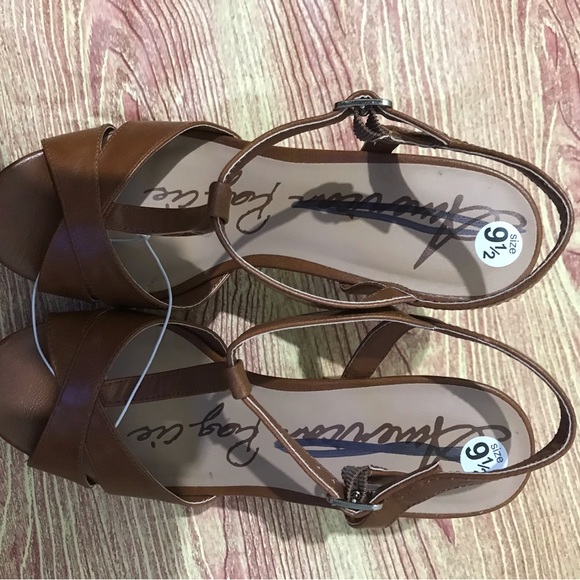 American Rag Cie Women Brown Open Toe Platform Faux Wooden Heels 9.5~ - Picture 4 of 4